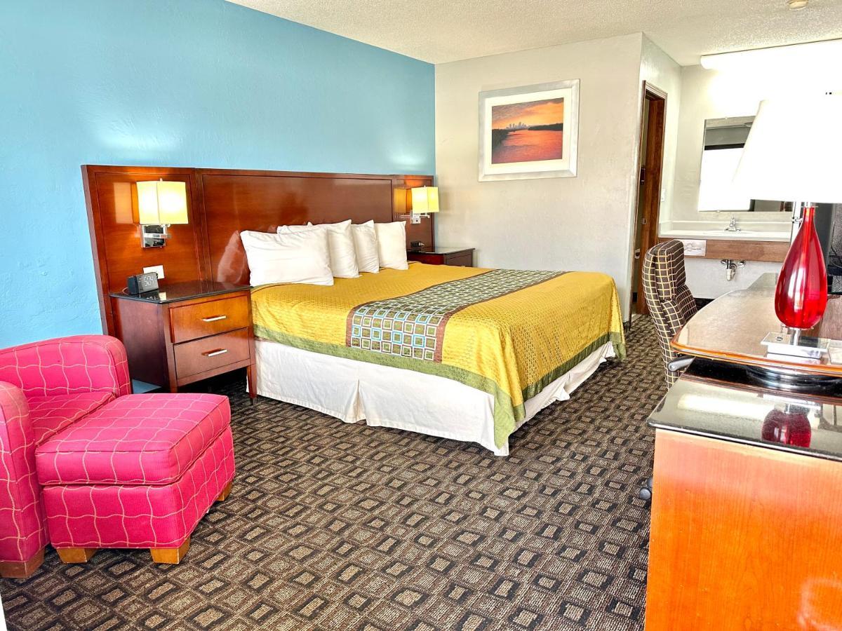 Lakes Inn Warsaw Extérieur photo
