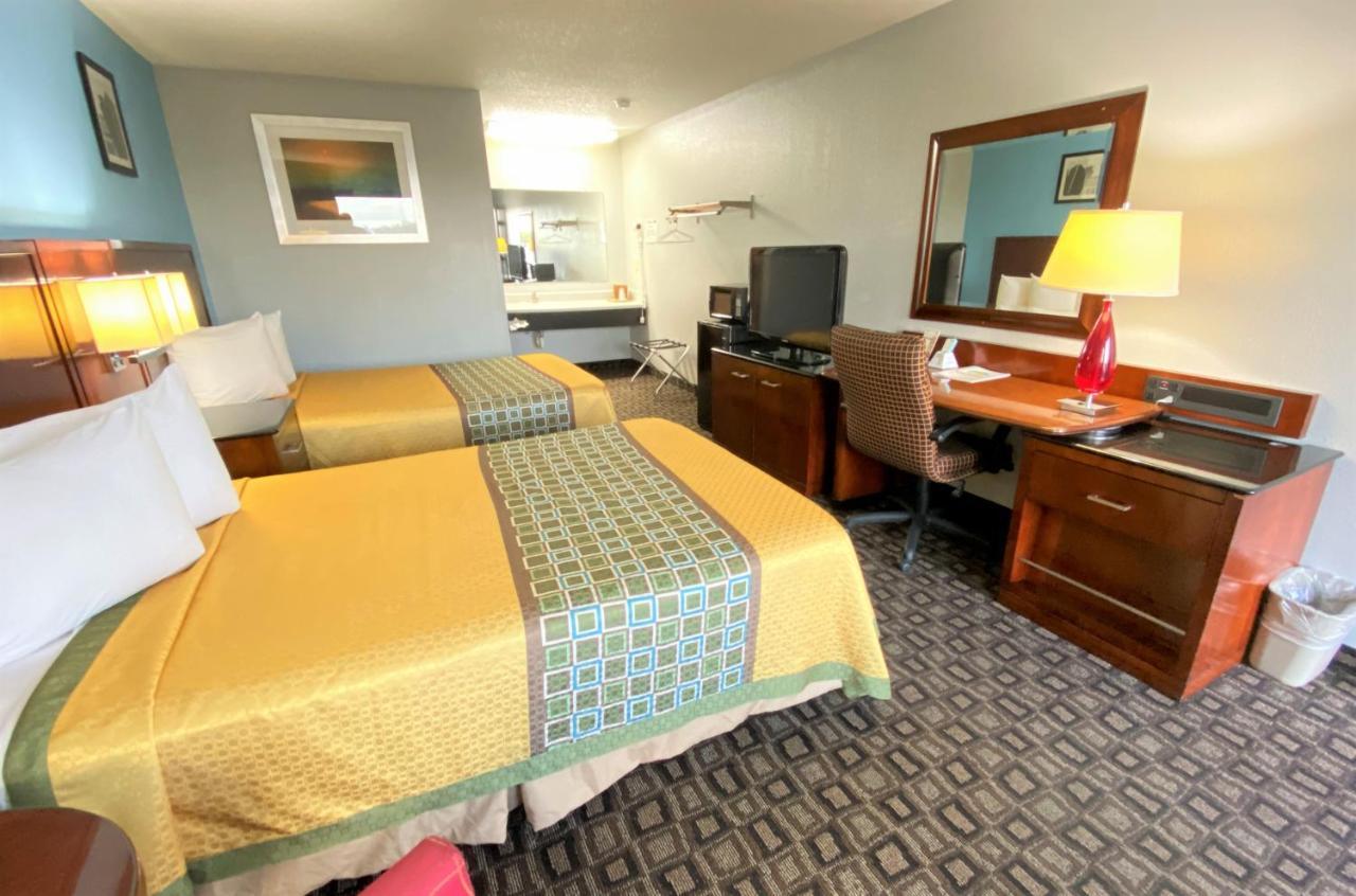 Lakes Inn Warsaw Extérieur photo