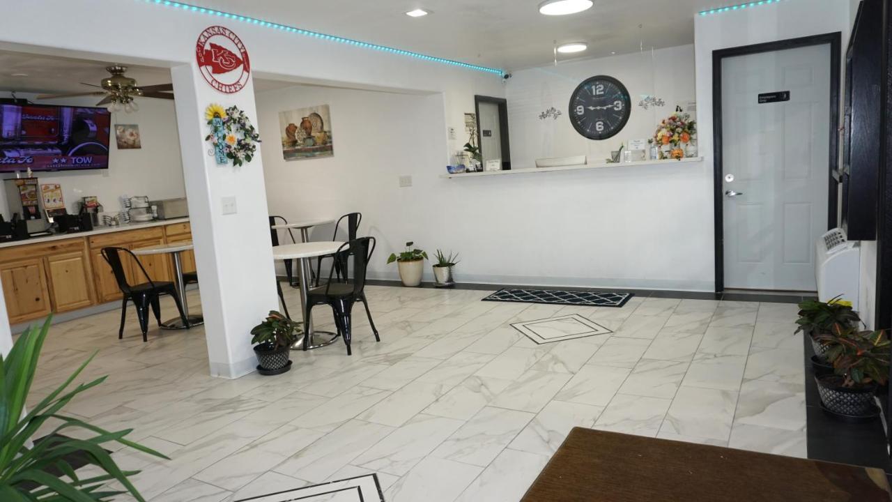 Lakes Inn Warsaw Extérieur photo