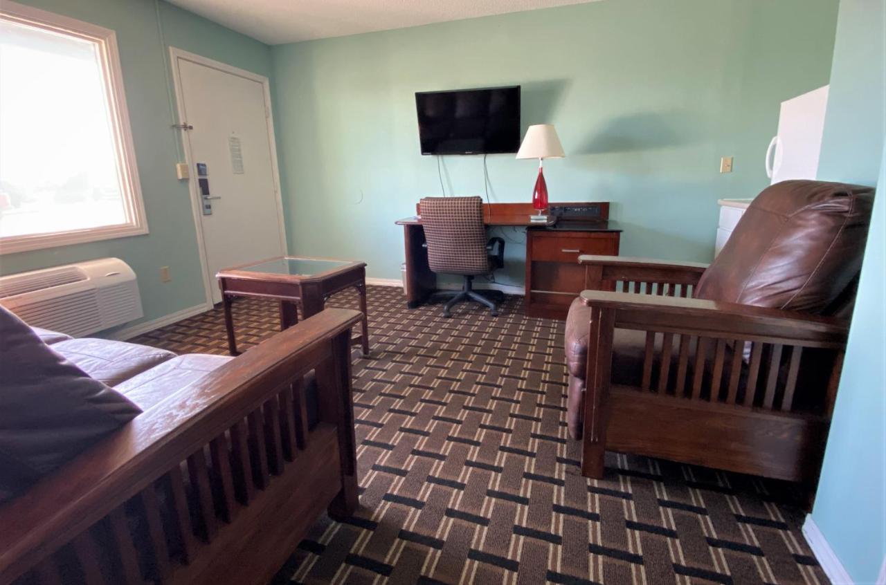 Lakes Inn Warsaw Extérieur photo